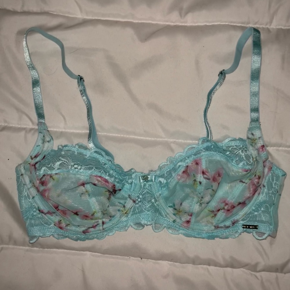 NWOT La Vie En Rose Bralette